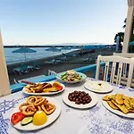 Pinelopi Villa