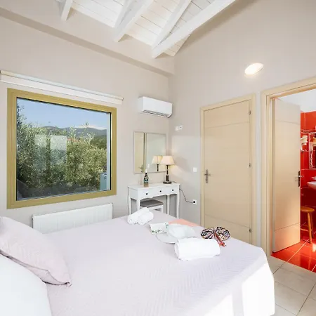 Pinelopi Villa *